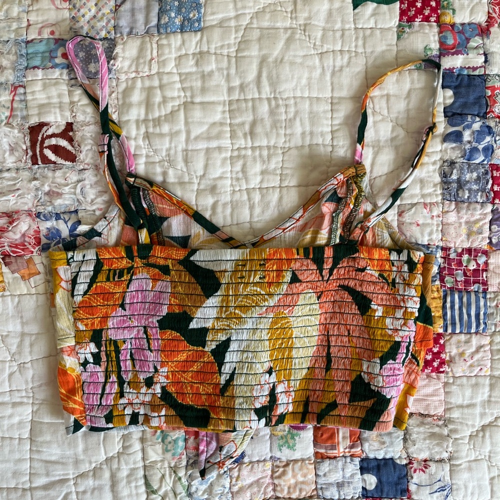 Aerie 🌺 Tropical Beach Floral Tie-Front Crop Top - Picture 3 of 3
